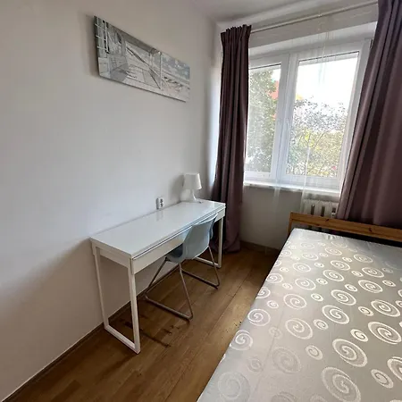 Pilotów 6 Apartament *